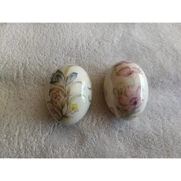 Vintage The Egg Lady Decorative Porcelain Eggs Floral Patterns Spring Easter - Picture 2 of 13